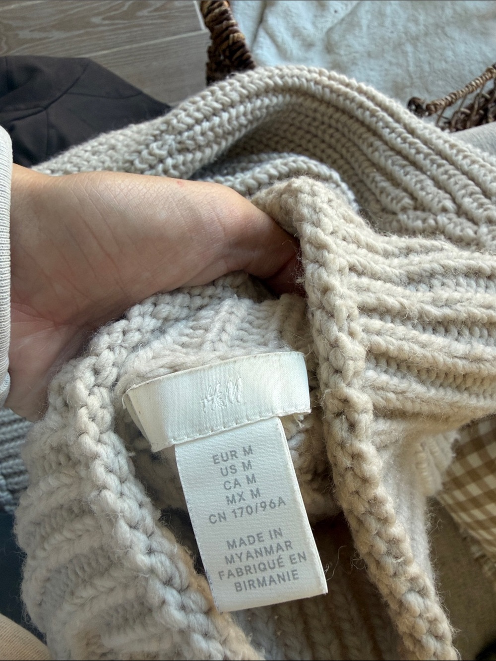 H&M Cream Cable-Knit Turtleneck Sweater